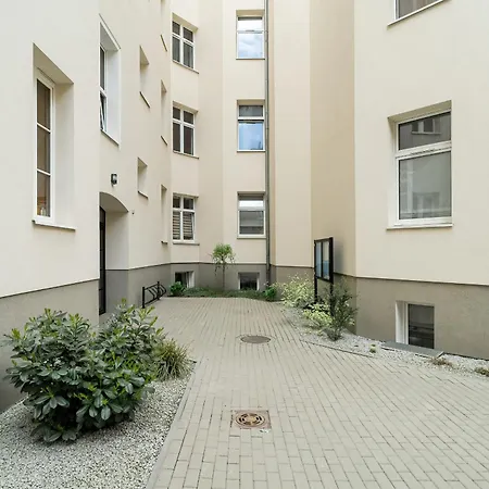 Charming And Modern With Mezzanine In Center By Renters Apartment Poznan